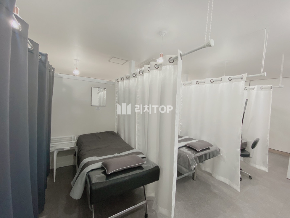 경남 창원시 성산구 용호동 가로수길, 용호동, 내부 화장실 있음, 뷰티샵 추천, 미용실, 사무실 등, 이쁜 인테리어 월세 매물번호 12190 사진 3