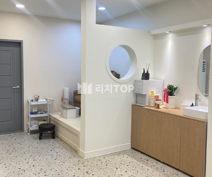 경남 창원시 성산구 상남동 창원 상남동 1층 뷰티샵 주차 가능하고 접근성 좋음 월세 매물번호 12208 사진 1