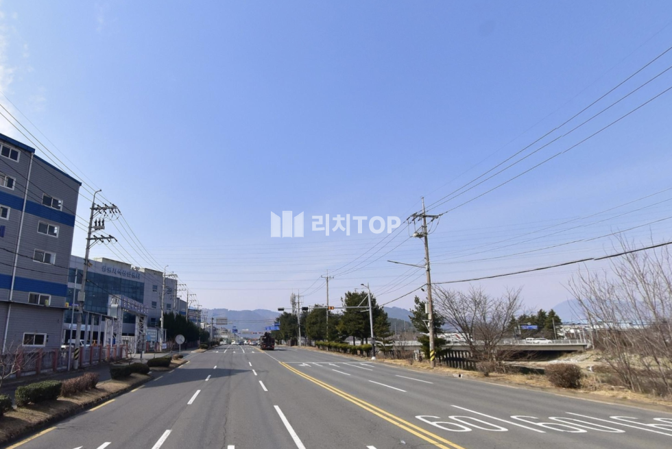 경남 창원시 성산구 웅남동 창원 웅남동 산업단지 대형 공장, 대형 중장비 중량물 작업 최적화 공장 매매 매물번호 12234 사진 1