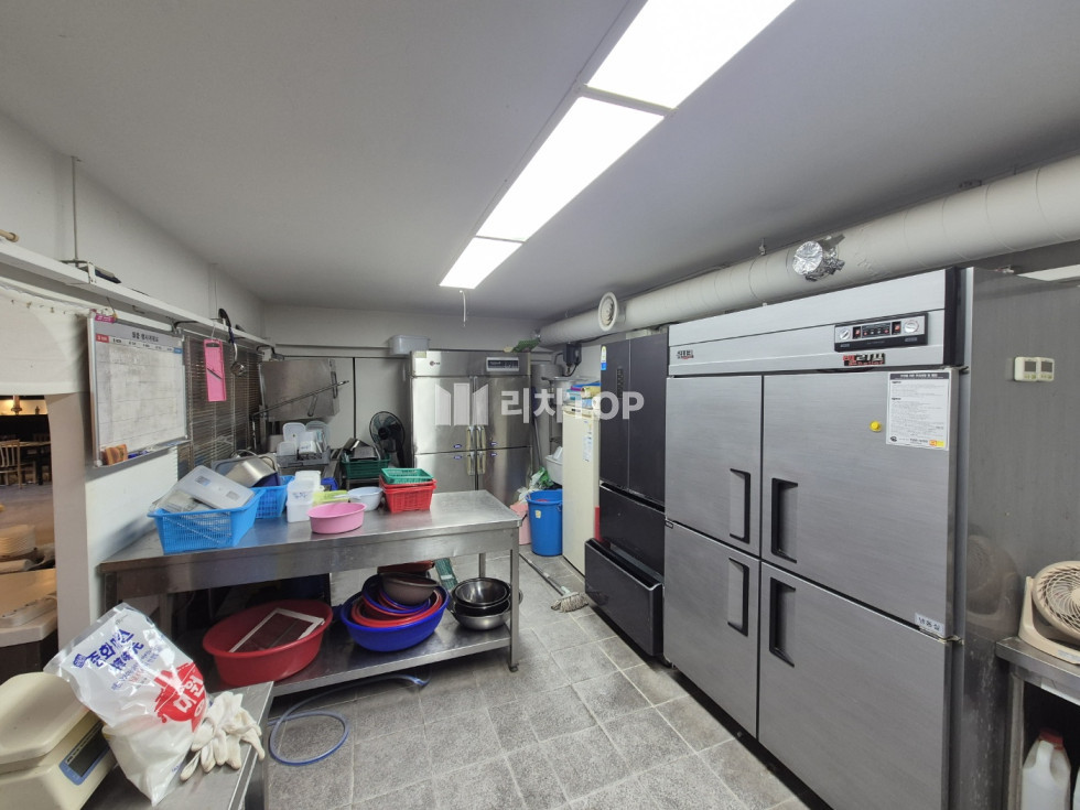 경남 창원시 성산구 상남동 상남동 1층같은 반지하 층 전용 52평 시설S급 식당 임대 월세 매물번호 12283 사진 5