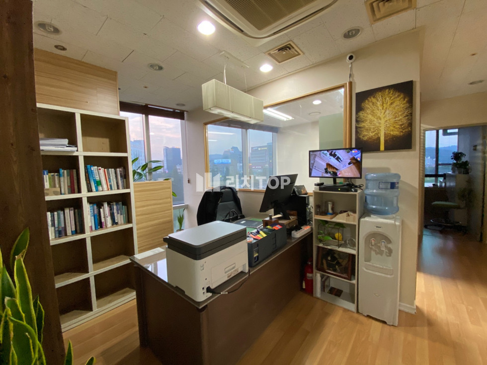 경남 창원시 성산구 대원동 \u2714\ufe0f 시티세븐몰 사무실 자리 임대 전용28PY 분할가능 월세 매물번호 12543 사진 1