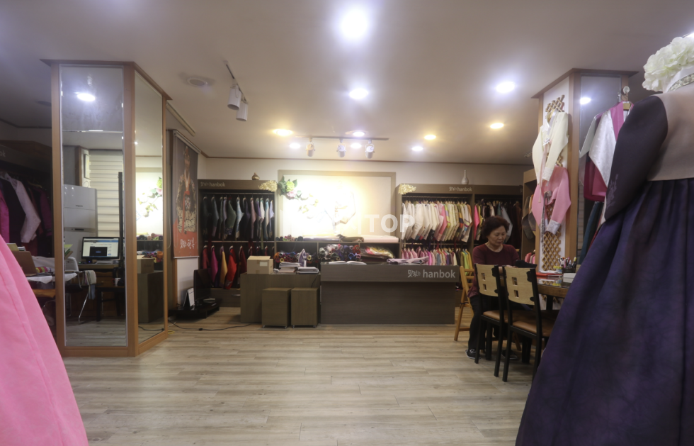 경남 창원시 성산구 반지동 \u2714\ufe0f 반지동 도로가 사무실 판매점 자리 추천, 무권리 월세 매물번호 12553 사진 2