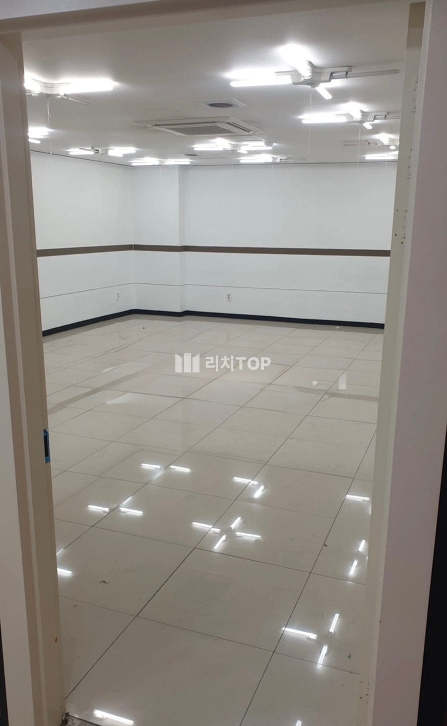 경남 창원시 마산합포구 중앙동3가 \u2714\ufe0f 마산합포구 중앙동 상가 임대 병원 학원 추천 (4층, 5층 같은 면적) 월세 매물번호 12575 사진 13
