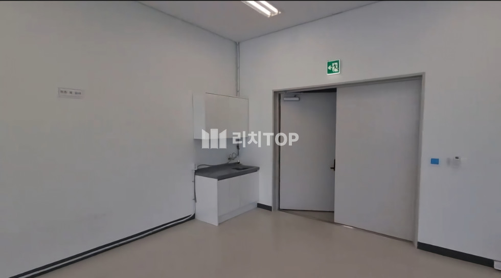 경남 창원시 의창구 팔용동 \u2714\ufe0f 팔용동 스마트업타워 7층 사무실 임대 월세 매물번호 12576 사진 3