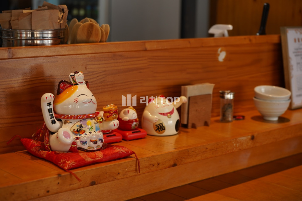 경남 김해시 관동동 율하카페길 1층 깔끔한 식당자리입니다. 레시피 필요하시면 전수 가능합니다. 월세 매물번호 12629 사진 3