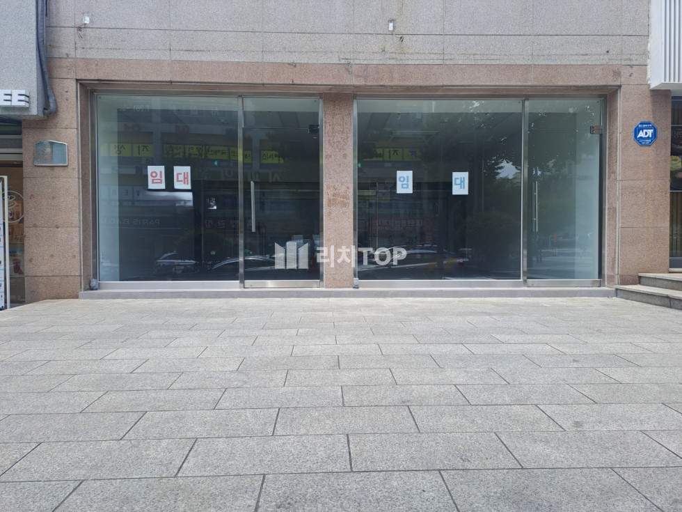 경남 창원시 성산구 반림동 대단지아파트상가, 최고의 입지, 유동인구 많은 최고의 상권 월세 매물번호 12678 사진 1