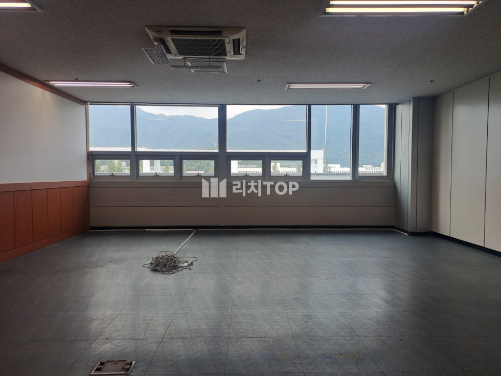 경남 창원시 성산구 용호동 도청인근 소형 사무실임대 월세 매물번호 12702 사진 3