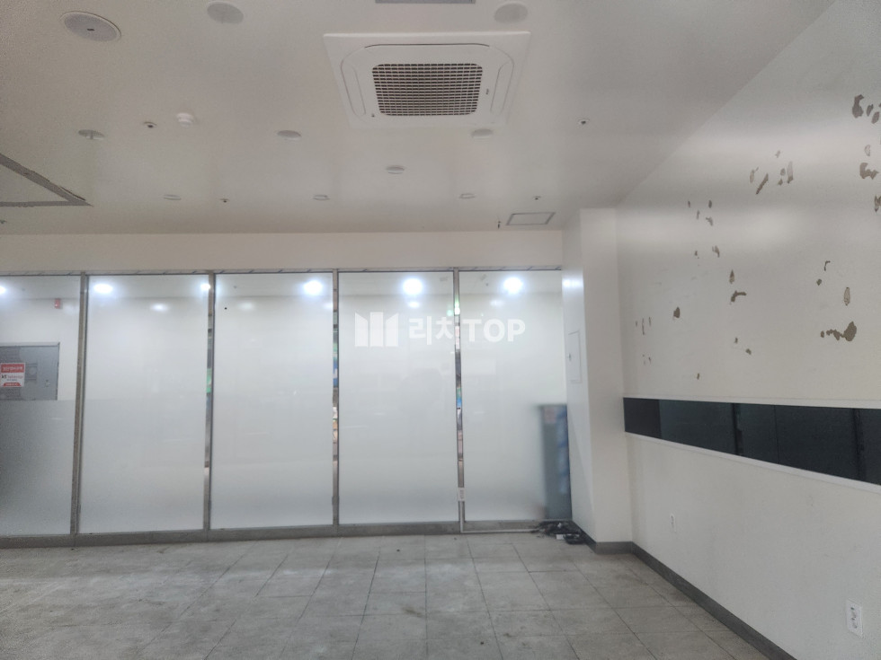 경남 창원시 성산구 성주동 \u2714\ufe0f 대장상 2층이나 실제 1층인 상가/ 판매점, 휴게음식점 등 추천/ 매매도 가능 월세 매물번호 12707 사진 2