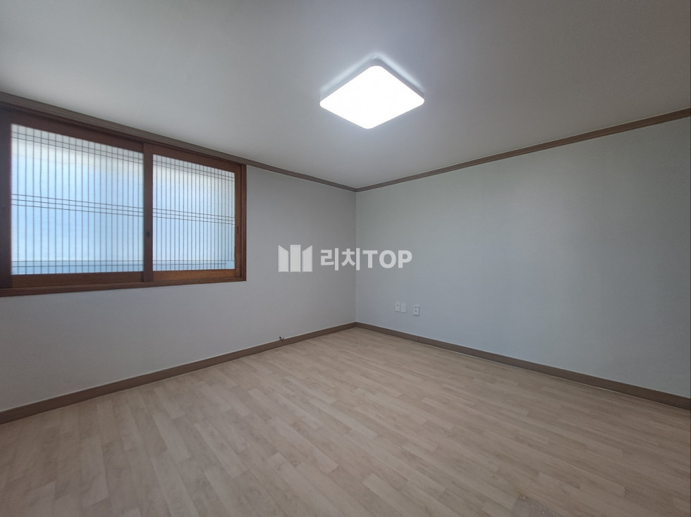 경남 창원시 성산구 반지동 유목초등학교 인근, 2층 독채 임대 월세 매물번호 12733 사진 2