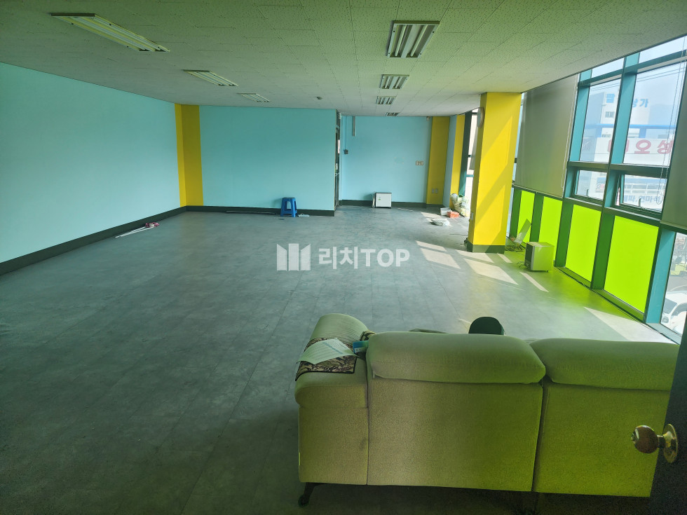 경남 창원시 의창구 팔용동 팔용 공구상가 최고입지, 무권리, 기본 인테리어 시공 월세 매물번호 12808 사진 4