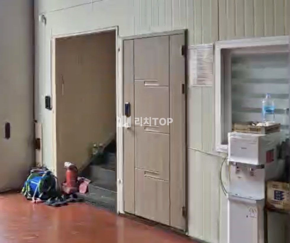 경남 창원시 성산구 웅남동 창원 성산구 웅남동 창곡산업단지 인근 2개동의 대형 공장 임대 월세 매물번호 12845 사진 3