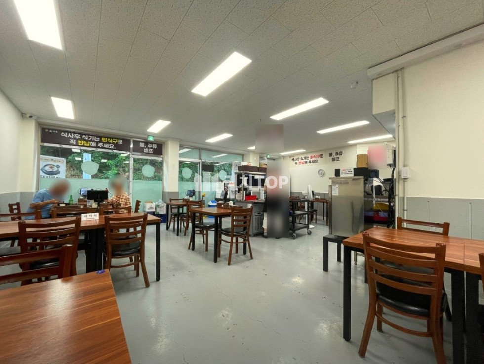 경남 창원시 의창구 북면 \u2714\ufe0f 북면 감계힐스테이트 도보 5분거리 일반 음식점 임대 넓은 주차장 장점 월세 매물번호 12870 사진 2