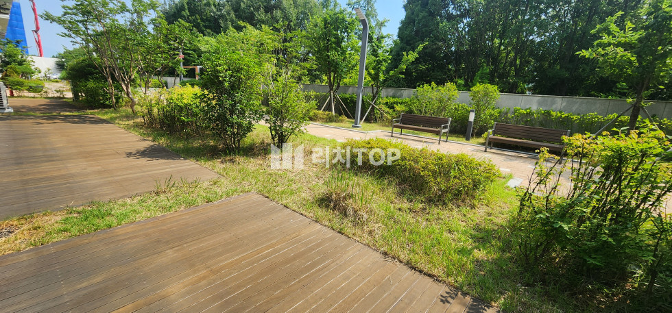 경남 창원시 의창구 팔용동 팔용동 스마트업타워 1층 사무실 겸 창고 매매 매물번호 12908 사진 2