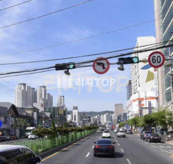 경남 창원시 마산합포구 동성동 마산합포구 동성동 어시장인근 1층 대형 상가 임대 , 코너각지 가시성최고 월세 매물번호 12966 사진 1