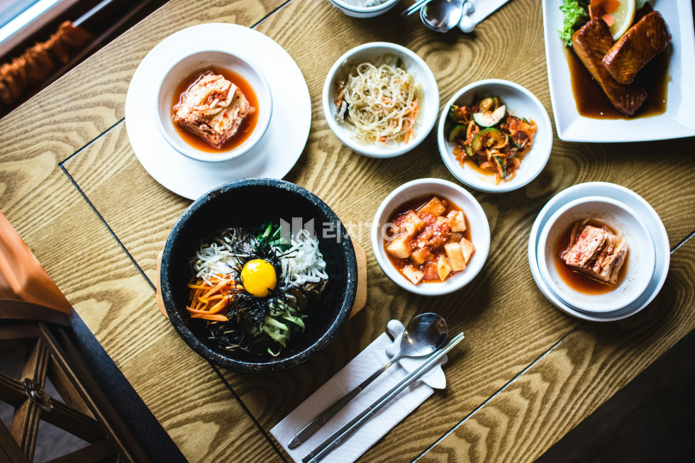 경남 창원시 성산구 신월동 신월 맛집삼거리 성업중인 한식당 양도양수 월세 매물번호 12978 사진 1