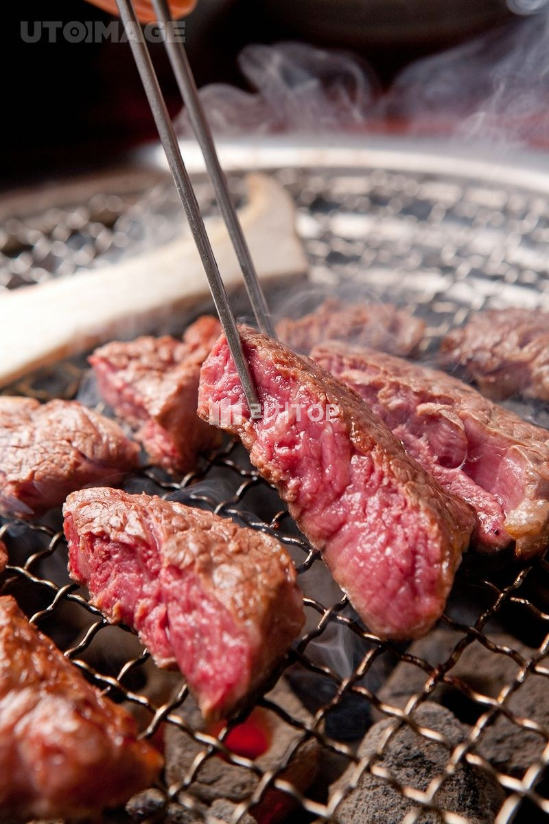 경남 창원시 마산합포구 산호동 산호동 메인 술집 거리, 고깃집 최신 시설, 귀한 대형 평수 28py 월세 매물번호 13010 사진 1