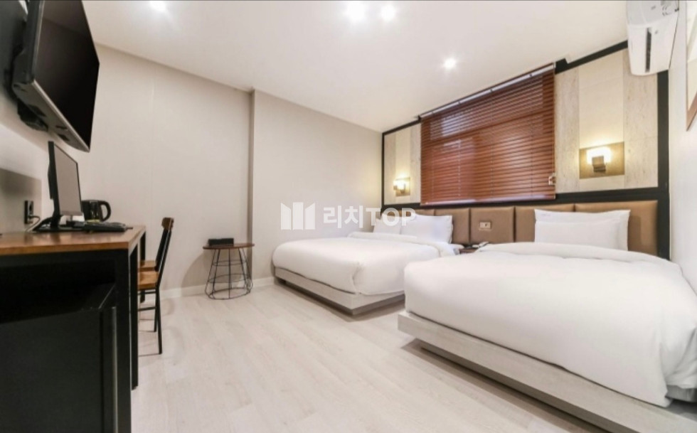 경남 창원시 의창구 명서동 \u2705\ufe0f창원 명서동 모텔임대 \u2705\ufe0f단독건물 호텔/모텔 \u2705\ufe0f최신시설 \u2705\ufe0f객실수 26개 \u2705\ufe0f주차공간 확보(주차용이) \u2705\ufe0f월매출 평균 4천만원 (매출 우수한 모텔) \u2705\ufe0f합리적인 임대료 월세 매물번호 13059 사진 1