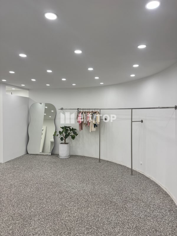 경남 창원시 성산구 용호동 \u2714\ufe0f 용호동 가로수길 지하1층 인테리어 이쁜옷가게 임대 유동인구 아주 많은 자리 전세 매물번호 13099 사진 6
