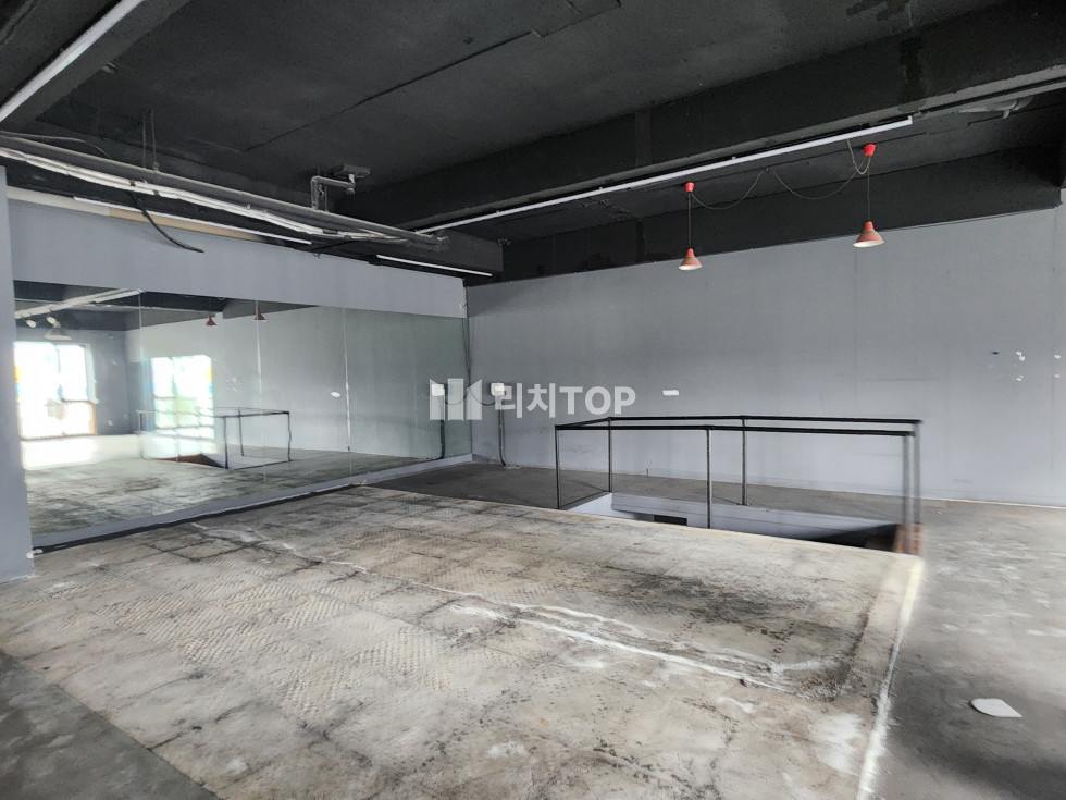 경남 창원시 의창구 도계동 \u2714\ufe0f도계동 복층 구조 운동시설, 헬스장, 댄스실, 사무실등 추천 월세 매물번호 13192 사진 8