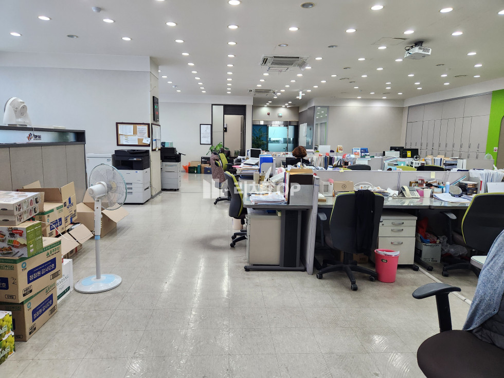 경남 창원시 의창구 명서동 \u2714\ufe0f 명서동 인테리어 잘된 사무실 임대 무권리 월세 매물번호 13243 사진 7