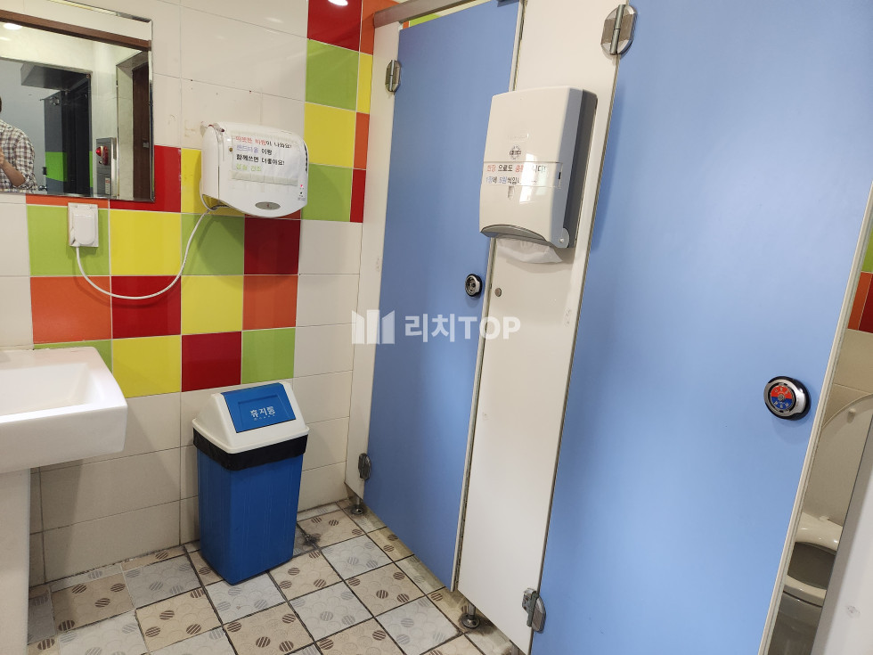 경남 창원시 의창구 명서동 \u2714\ufe0f 명서동 인테리어 잘된 사무실 임대 무권리 월세 매물번호 13243 사진 9
