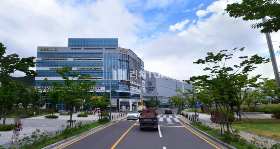 경남 창원시 의창구 중동 \u2705\ufe0f중동 최요지 1층 상가 매매\u2705\ufe0f실100평\u2705\ufe0f현재 프랜차이즈 음식점 운영중\u2705\ufe0f수익률 4프로대\u2705\ufe0f 매매 매물번호 13248 사진 1
