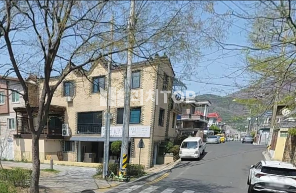 경남 창원시 의창구 사림동 91-1 \u2714\ufe0f사림동 주택매매/대지77평/건평38평/ 조용하고 살기좋은 곳/올리모델링/ 채광좋고 방향좋은 주택/ 2층 원룸4개+반지하(월세) /1층 안채/ 거주하면서 월세받기 좋은 주택 매매 매물번호 13299 사진 1
