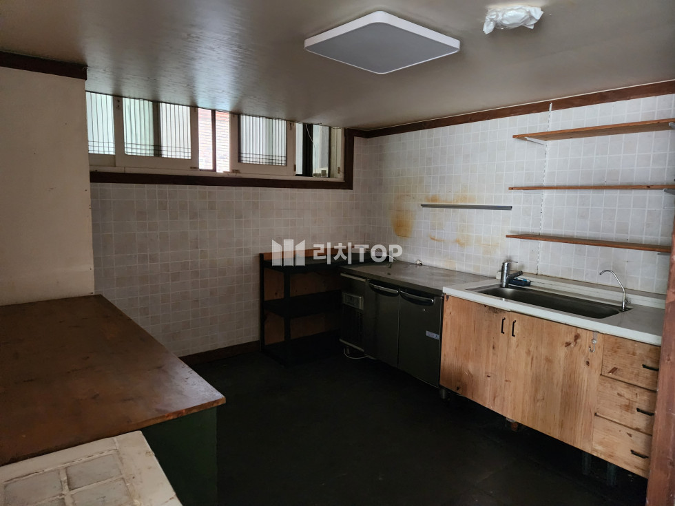 경남 창원시 성산구 반지동 \u2714\ufe0f 반지동 1층 상가 임대 도로변이라 노출 좋으며 무권리 소액 자본으로 창업가능 휴게음식점 추천 월세 매물번호 13365 사진 3
