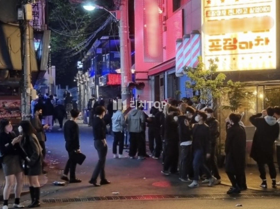 경남 창원시 성산구 상남동 \u2714\ufe0f상남동 대형 뮤직타운 임대/ 핫플레이스 최중심 위치최상/ 룸13개, 실90평/ 최상급 시설/ 월매출 평균 7~8천 월세 매물번호 13382 사진 1
