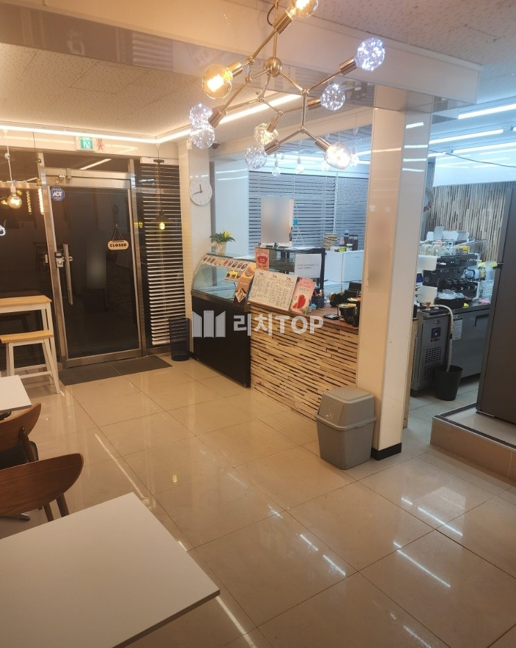 경남 창원시 의창구 팔용동 ✔️ 팔용동 1층 상가 임대 유동인구 많은 사거리 위치 무권리 월세 매물번호 13417 사진 3