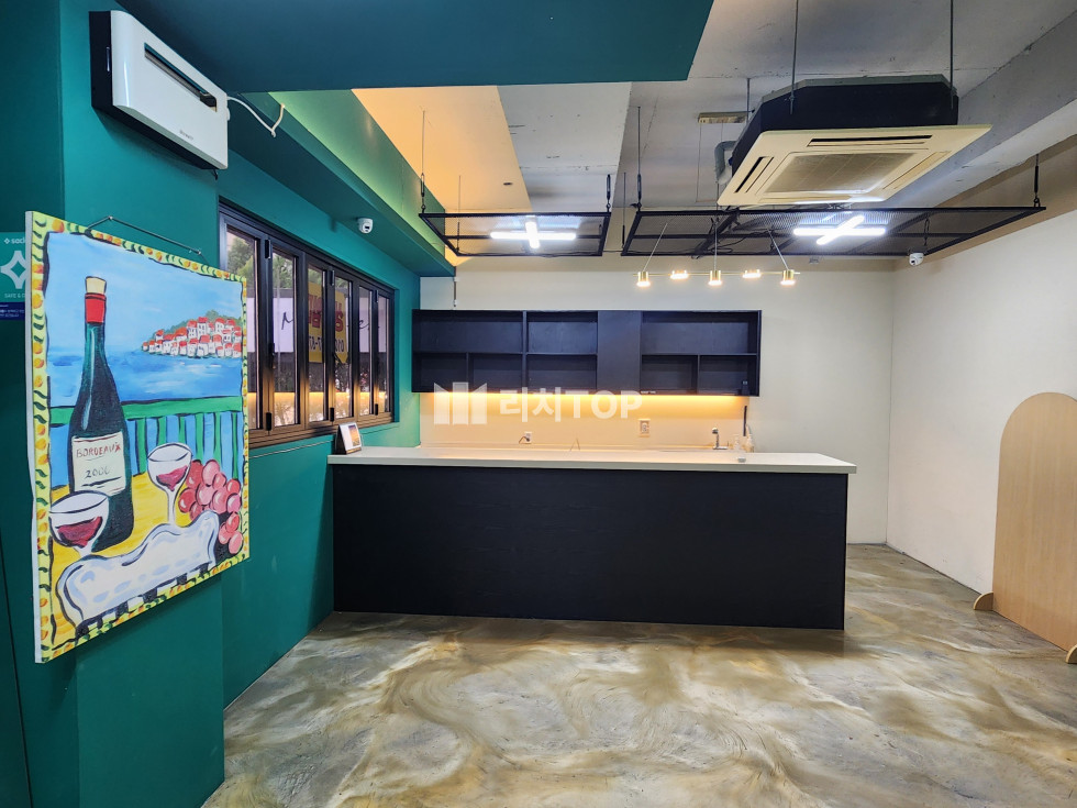 경남 창원시 성산구 중앙동 \u2714\ufe0f 중앙동 도로변 1층 상가 임대 눈에 띄는 이쁜 건물 인테리어 되어 있어 몸만 들어가면 되는 곳 월세 매물번호 13474 사진 2