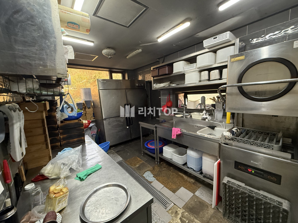 경남 창원시 성산구 귀곡동 \u2714\ufe0f 귀산 바닷가 풍경좋고 주차장 넉넉한 통건물 리뷰좋은 맛집 임 월세 매물번호 13561 사진 4