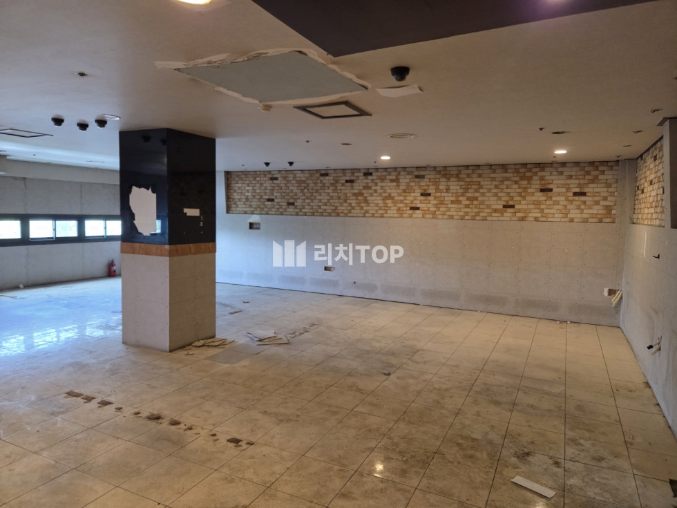 경남 창원시 성산구 사파동 사파동 구 피시장 자리 매물 사무실로도 굿!! 월세 매물번호 13750 사진 3