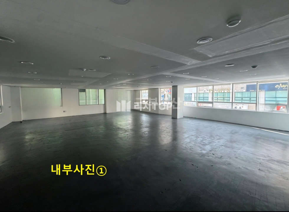 경남 창원시 성산구 대방동 대방동 3층 상가, 즉시입주가능 월세 매물번호 13804 사진 1