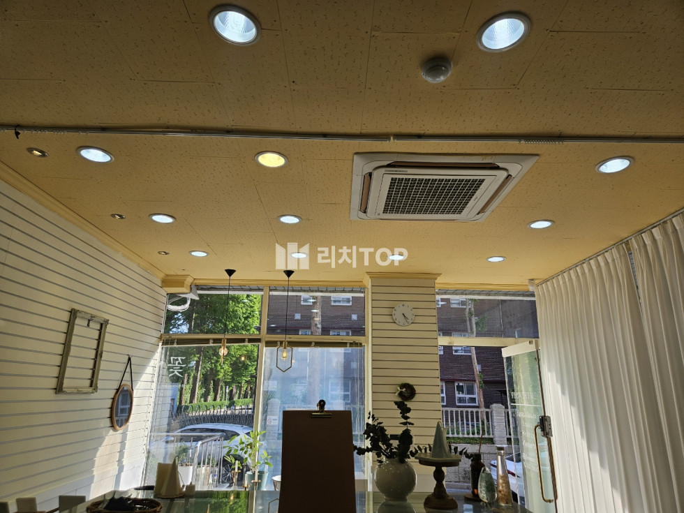 경남 창원시 성산구 가음동 학교 단지 인근 소형 점포 매물 나왔습니다. 수요 굿 월세 매물번호 13837 사진 1