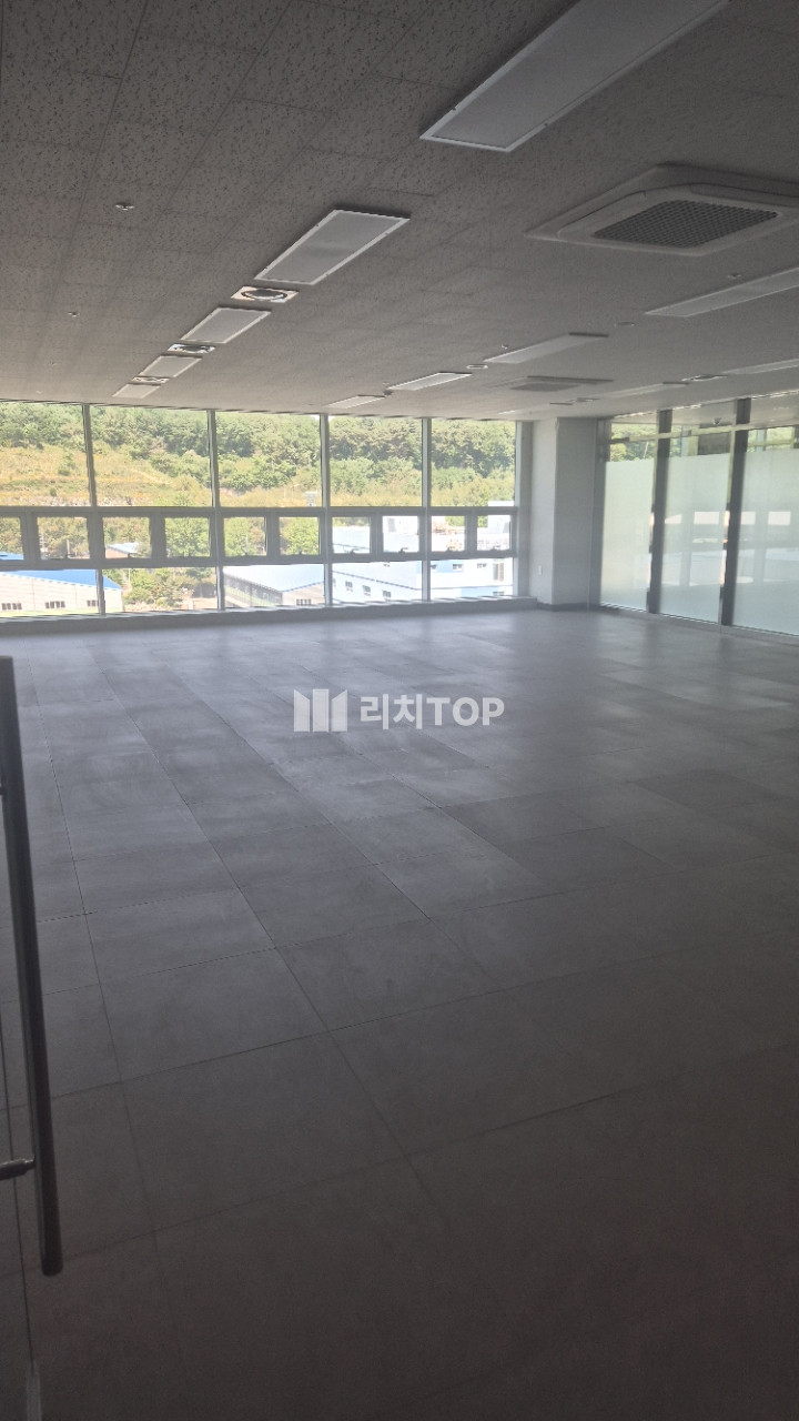 경남 창원시 의창구 팔용동 창원 의창구 팔용동 신축 사무실 임대 스마트업파크 아트리움시티 월세 매물번호 13844 사진 8