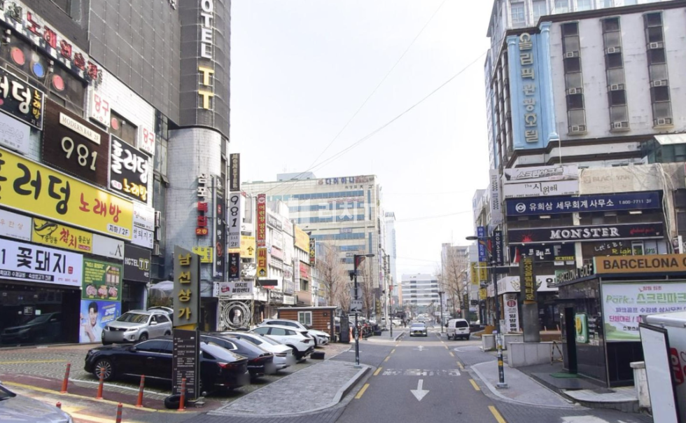 경남 창원시 성산구 중앙동 창원 성산구 중앙동 상가 매매 1층 점포 노출 좋은 중심상권 수익형 부동산 매매 매물번호 13941 사진 1