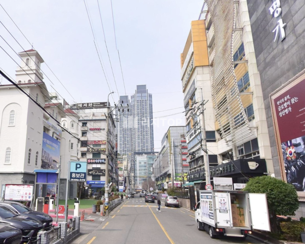 경남 창원시 성산구 상남동 창원 상남동 실평수 116평 여유공간 메인홀 룸 구성 대형음식점 추천 임대 월세 매물번호 13990 사진 1