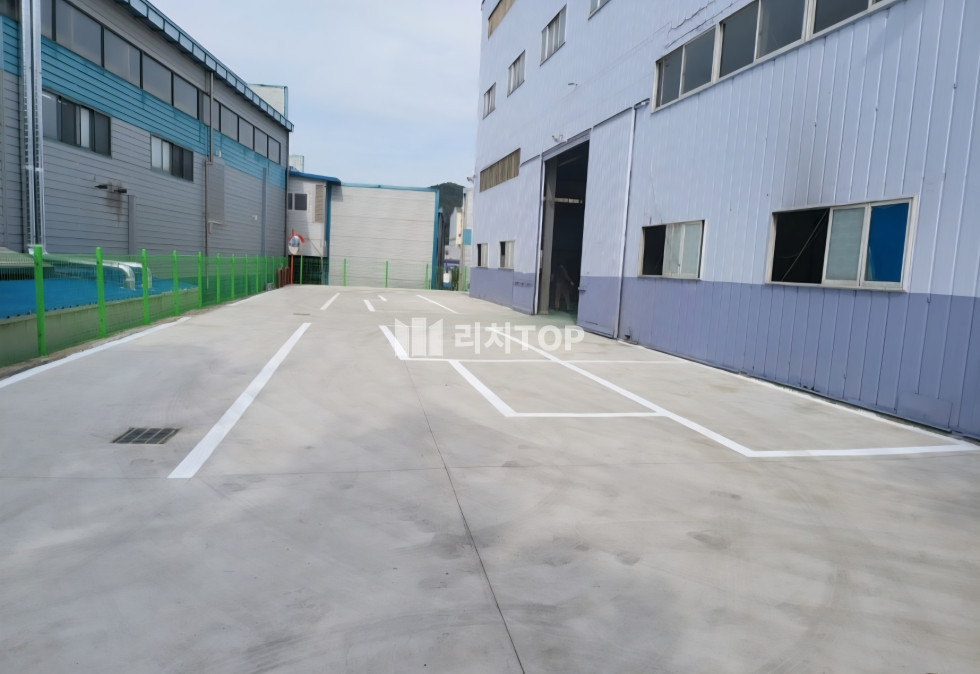 경남 창원시 성산구 신촌동 ✔️ 신촌동 절삭유 사용가능한 공장 급매 임대수익 바로 나올수 있는 구조 매매 매물번호 14013 사진 4