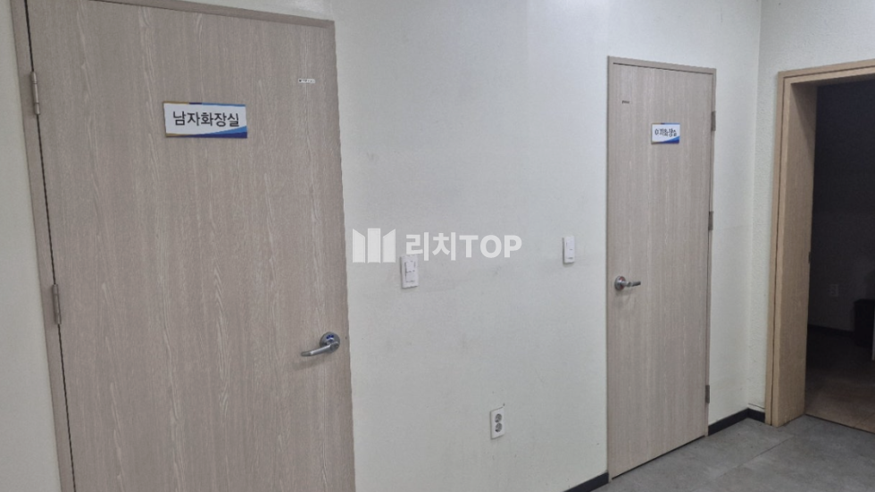 경남 창원시 성산구 상남동 창원 상남동 대형 사무실 임대 │ 대표 프랜차이즈 건물 지하 177평! 넓은 공간을 합리적인 임대료로 월세 매물번호 14049 사진 5