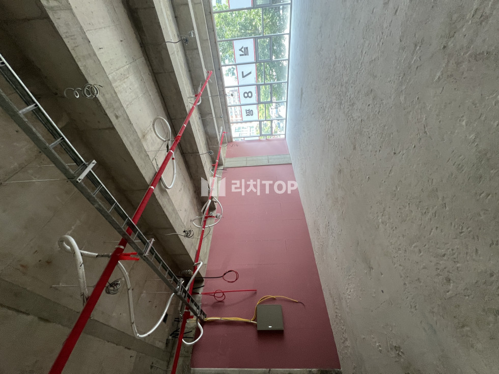 경남 창원시 성산구 상남동 메디컬빌딩 2층 병원자리 나왔습니다. 이거 딱 중대형 병원 자리네요 월세 매물번호 14233 사진 3