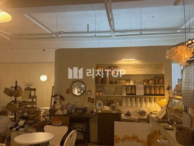 인천 서해구 청라동 청라동 인테리어 좋은 1층 30평 카페 임대 월세 매물번호 10131 사진 9