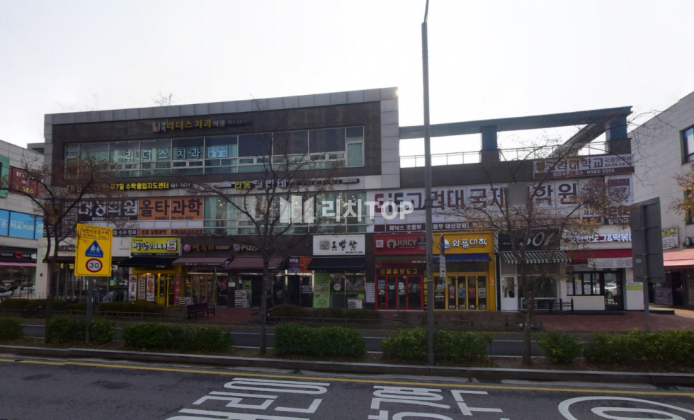 인천 서해구 청라동 청라3동 도로변 1층 상가｜프랜차이즈·학원·병원 상권 중심,프랜차이즈 밀집 도로변 월세 매물번호 10158 사진 1