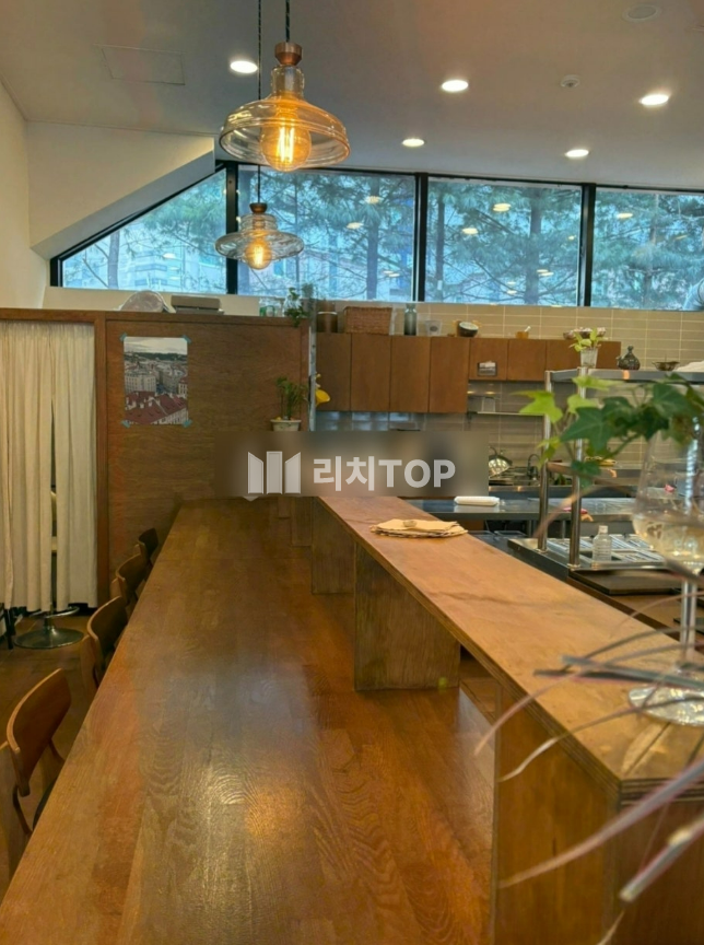 인천 서해구 청라동 [청라1동]커낼에비뉴 최고입지 16평/인테리어완비 감성 식당/안정적 운 월세 매물번호 10268 사진 3