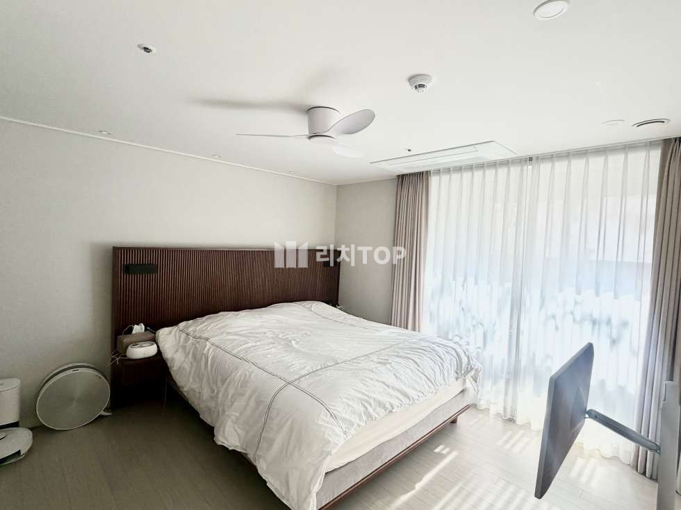 인천 서해구 청라동 청라동 / 에일린의뜰 / 큰평수 / 화이트톤 올인테리어 / 풀에어컨 / 급매 매매 매물번호 10379 사진 2