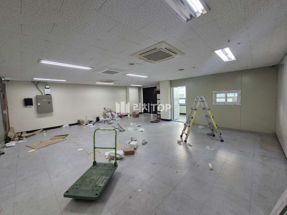인천 서해구 청라동 청라동 월세 저렴한 5층 25평 상가 임대 월세 매물번호 10188 사진 3