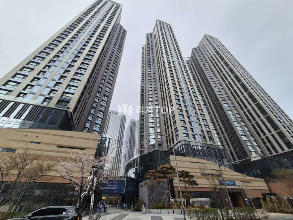 인천 서해구 청라동 94-1 102동 한양수자인디에스틴 84C타입 사업자 임대 월세 매물번호 10544 사진 1