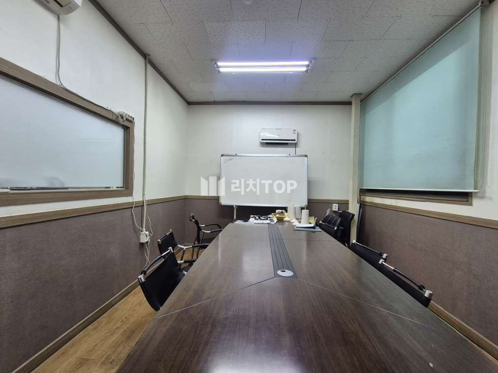 인천 서해구 가좌동 가좌동 대지 297평/건물 556평 단독 사옥형 공장: 전기 500kw, 크랙 없는 통유리 외관 매매 (39억 2천) 매매 매물번호 10563 사진 4