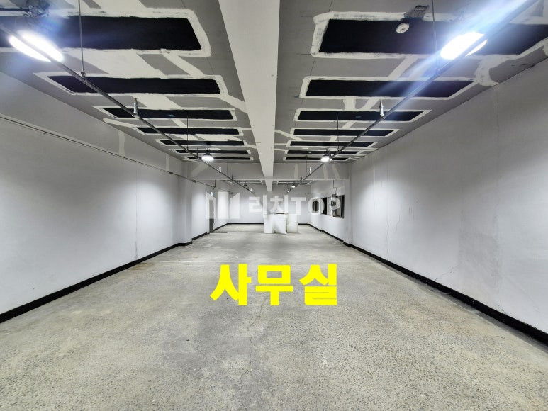인천 서해구 가좌동 인천 가좌동 1,000평 대형 지하창고 임대: 보안·주차 완벽, 이커머스 물류 및 수출차 중고차 보관 최적 월세 매물번호 10601 사진 4