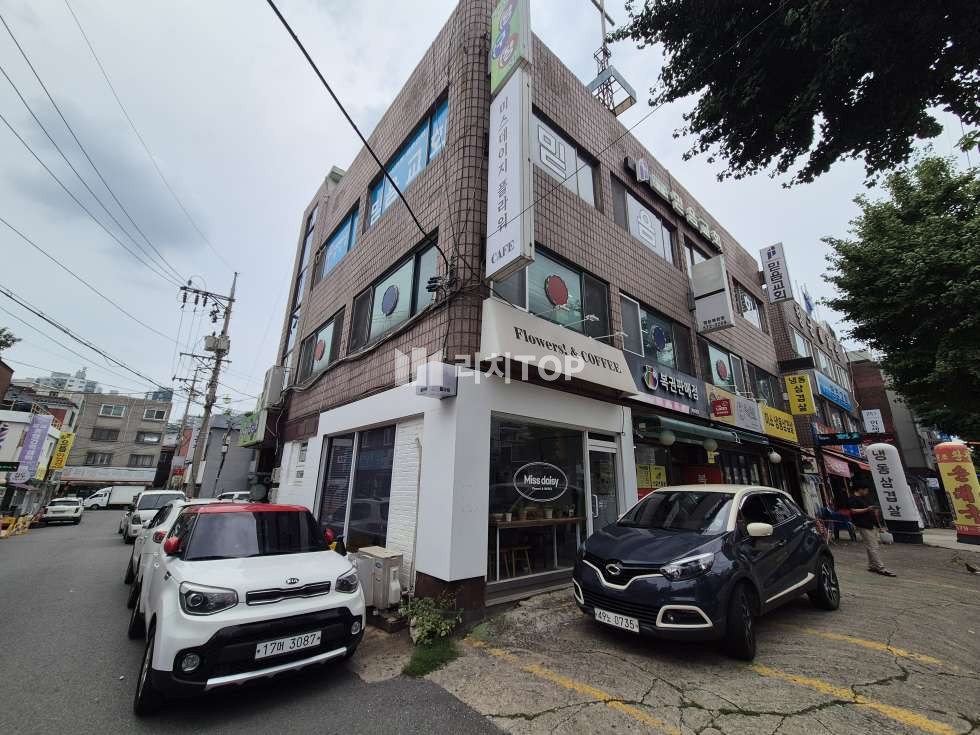 인천 서해구 신현동 인천 서구 신현동 도로변 가시성좋은 코너 1층 점포 무권리 임대 월세 매물번호 10591 사진 3